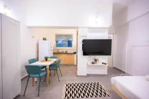 Studio Apartment in Ben yehuda cozy and convinent